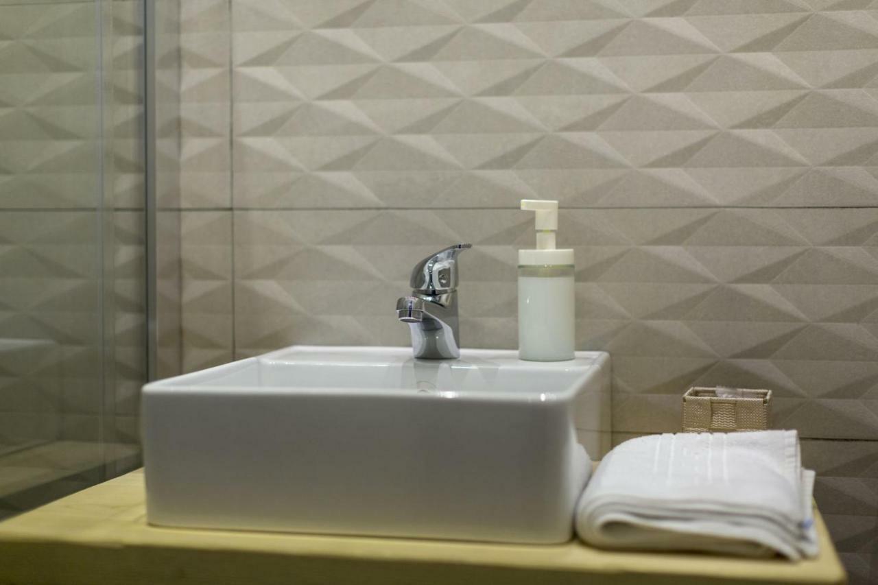 Bell'Ebbuono Suite Napoli Bagian luar foto
